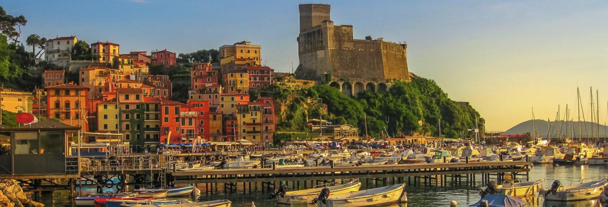 Apartment Con Parcheggio Vicino Stazione E Centro La Spezia