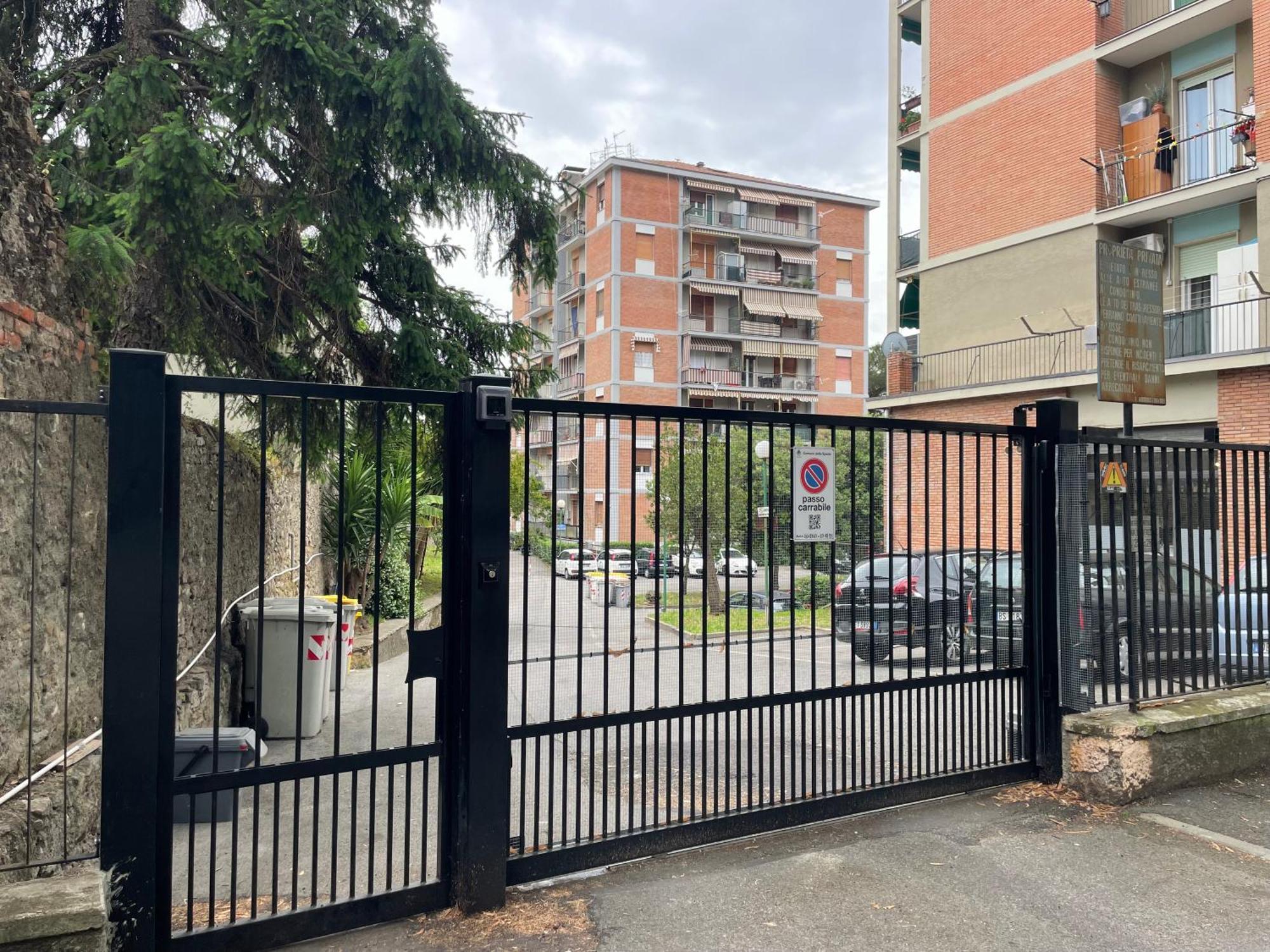 Con Parcheggio Vicino Stazione E Centro La Spezia