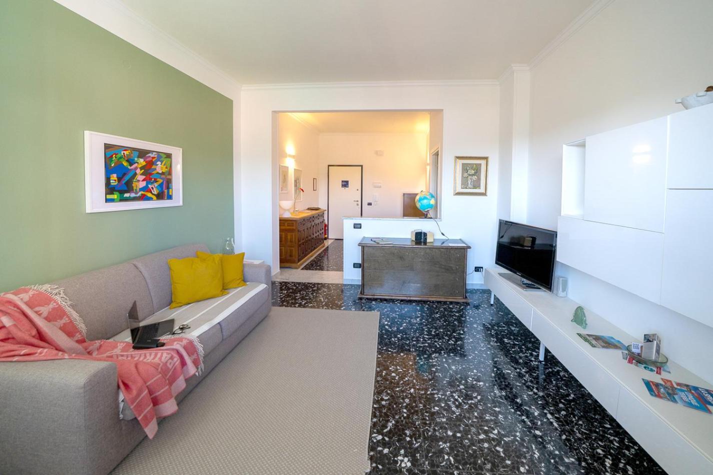 Con Parcheggio Vicino Stazione E Centro Apartment *
